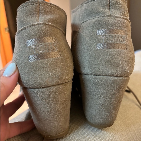 ✨Toms Desert Wedge Booties - Picture 6 of 8